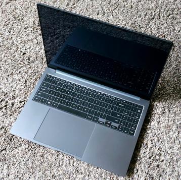 Samsung Book 3 Ultra gaming laptop NVIDIA Geforce RTX 4050 beschikbaar voor biedingen