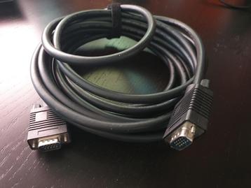 2x 5m vga kabel (m/m en m/f) beschikbaar voor biedingen