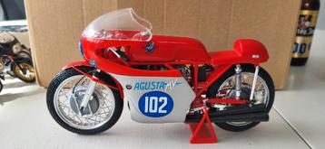 MV Agusta model zeer mooie staat topstuk voor de verzamelaar beschikbaar voor biedingen