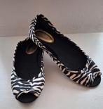 H&M zebra print peeptoe ballerina, maat 40, H&M, Zwart, Gedragen, Ballerina's