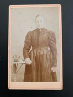 cdv carte de visite dame Vinkeveen Gebr Westerbos  1, Verzenden, Voor 1940, Zo goed als nieuw, Foto