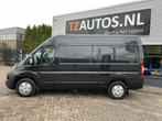 Fiat Ducato 35 2.3 MultiJet L2H2 Automaat (bj 2021), Stof, Gebruikt, 3000 kg, Zwart