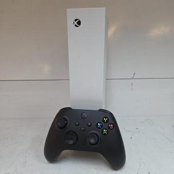 XBOX Series S  512GB + controller in prima staat beschikbaar voor biedingen
