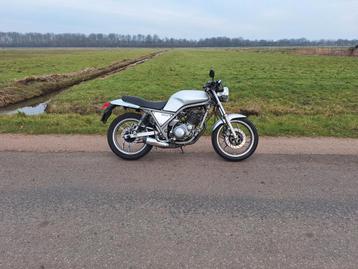 Yamaha srx600  beschikbaar voor biedingen