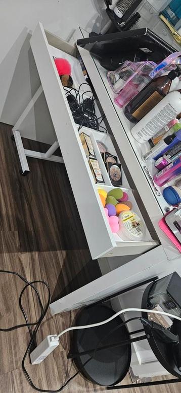 Ikea makeup kast