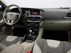 Volvo V40 2.0 T2 Nordic+ / Cruise Control / Standkachel / St, Voorwielaandrijving, 65 €/maand, Gebruikt, Euro 6