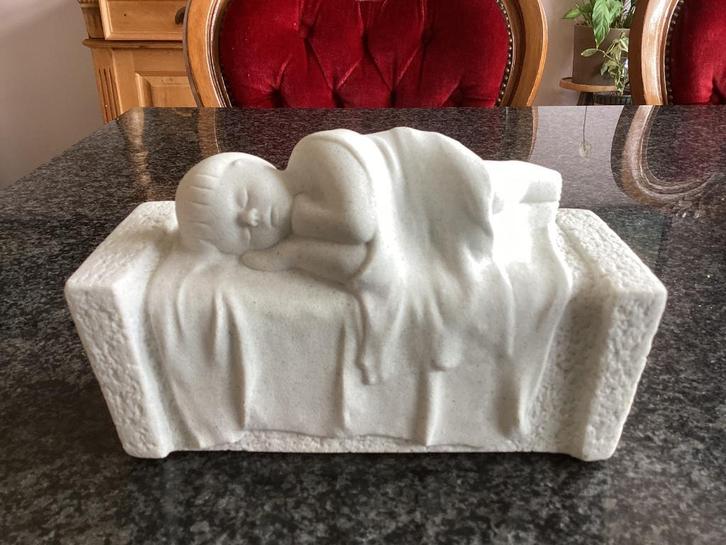 Beeld, baby, slapen, kindje, Marbell, Stone Art, vintage, Antiek en Kunst, Kunst | Beelden en Houtsnijwerken, Ophalen