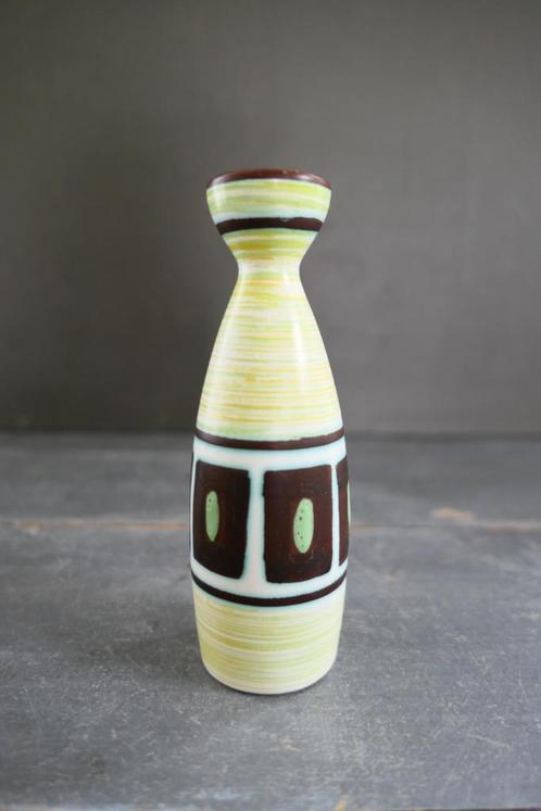 Vintage plateel vaas 4850 Tamara Koninklijk Gouda Holland, Antiek en Kunst, Antiek | Vazen, Verzenden
