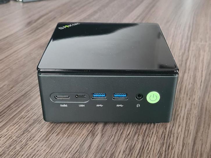 GMKtec K8 Plus - Ryzen 7 8845HS - Mini PC, Computers en Software, Desktop Pc's, Zo goed als nieuw, 4 Ghz of meer, SSD, 16 GB, Gaming