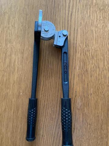 RIDGID buigapparaat 8mm beschikbaar voor biedingen