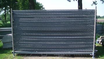 💥Bouwhekken / hekwerk / bouw-hek / steigermaterieel 💥 beschikbaar voor biedingen