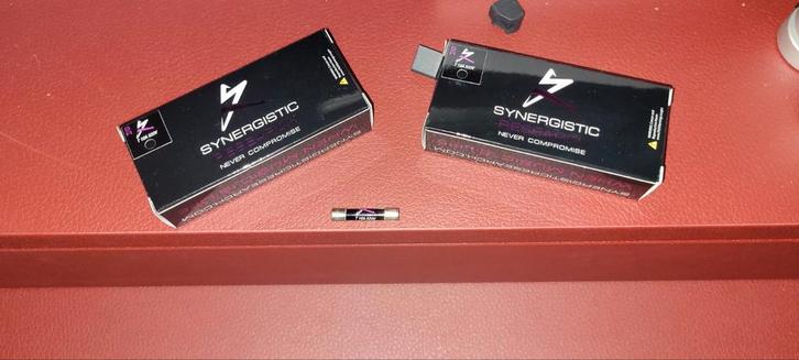 Synergistic Research Purple Zekeringen, Audio, Tv en Foto, Overige Audio, Tv en Foto, Zo goed als nieuw, Ophalen of Verzenden