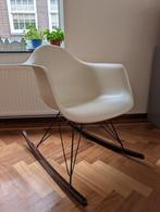 Vitra Eames RAR wit donker onderstel, Huis en Inrichting, Ophalen, Overige kleuren, Design, Zo goed als nieuw