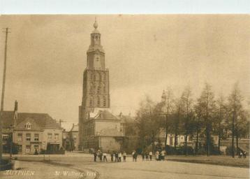 (379-200-037) Zutphen St Walburgskerk beschikbaar voor biedingen