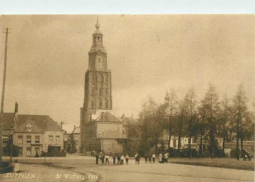 (379-200-037) Zutphen St Walburgskerk, Verzamelen, Ansichtkaarten | Nederland, Gelderland, Verzenden
