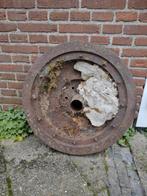 Loodzware oude molensteen, fabrieks motor onderdeel parasol., Ophalen, Onbekend, Zo goed als nieuw, Parasolvoet