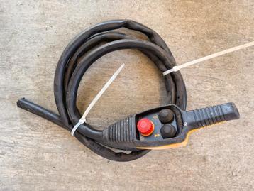 DEMAG DSK 3 knoppenkast. Izgst. beschikbaar voor biedingen