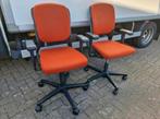 Ahrend 230 bureaustoelen oranje (2 stuks), Huis en Inrichting, Bureaustoelen, Postbus, Oranje, Ophalen of Verzenden, Zo goed als nieuw