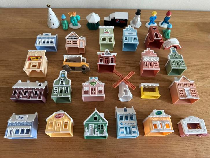 AH winterdorp: huisjes, poppetjes, kraampjes Leuk sint kado, Verzamelen, Supermarktacties, Albert Heijn, Ophalen of Verzenden