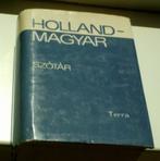 Woordenboek Nederlands-Hongaars uit 1973(Istvan, 2e druk)., Ophalen of Verzenden, Zo goed als nieuw, Nederlands