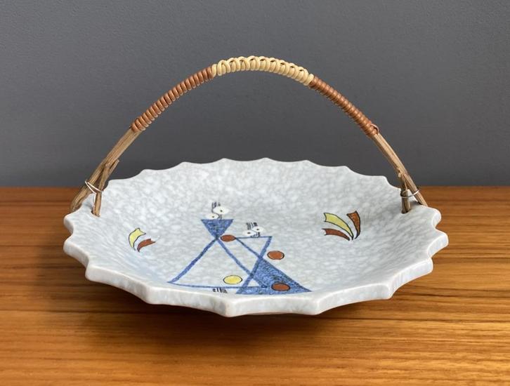 50 jaren TIKO Gouda Plateelfabriek Bonbon schaal zon model, Huis en Inrichting, Woonaccessoires | Schalen en Manden, Gebruikt