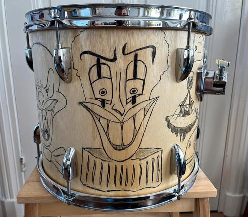 Power Tom 13 inch (1990’s), Customized, Crazy Clown theme, Muziek en Instrumenten, Percussie, Gebruikt, Trommel, Ophalen