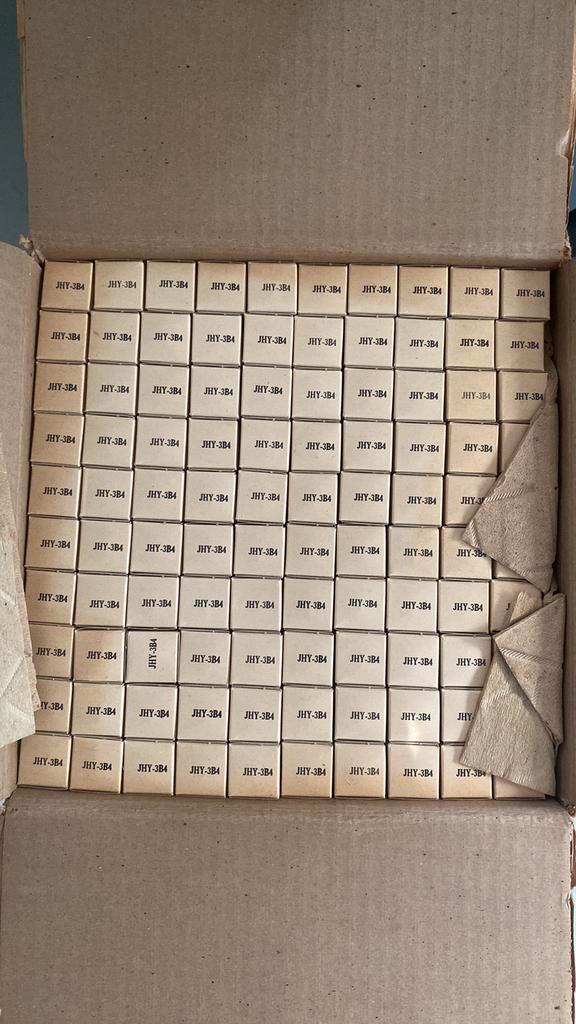 3B4 NOS NIB 3B4   DL98   CV2240   HD30   CPRC-26   AN/PRC-6, Audio, Tv en Foto, Buizenversterkers, Versterker, Ophalen of Verzenden