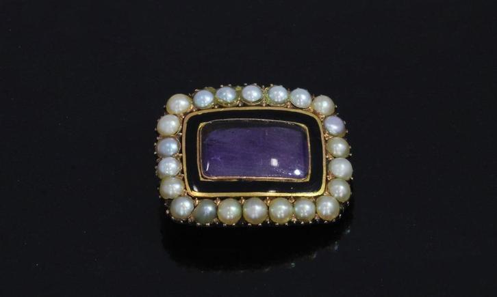 Parel memorie antieke gouden broche amethist rouw dames, Sieraden, Tassen en Uiterlijk, Antieke sieraden, Broche, Goud, Met edelsteen