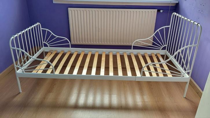 IKEA Minnen Bedframe - Wit Metaal, Huis en Inrichting, Slaapkamer | Bedden, Gebruikt, Eenpersoons, 80 cm, 200 cm, Metaal, Wit