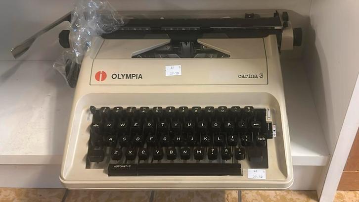 Olympia Typemachine, Diversen, Typemachines, Zo goed als nieuw, Ophalen