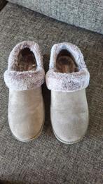 Skechers sloffen / pantoffels maat 36, Ophalen of Verzenden, Zo goed als nieuw, Pantoffels of Sloffen