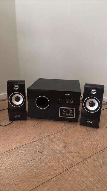 Speaker box beschikbaar voor biedingen