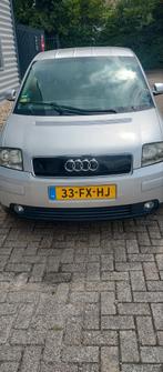 Audi A2 1.4 55KW 2000 Grijs, Auto's, Audi, Voorwielaandrijving, 74 pk, 4 cilinders, 4 stoelen