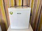 WhiteKnight: Mini Vriezer, A+, 30L, Schoon, Werkt Goed, Gebruikt, Minder dan 85 cm, Minder dan 60 cm, Energieklasse A of zuiniger