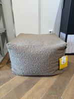 POUF SNUG - HAY HOUSE AMSTERDAM, Ophalen, Zo goed als nieuw