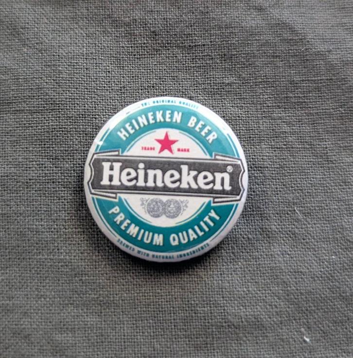 Heineken logo groen Bier button – 25mm button / speld / pin, Verzamelen, Biermerken, Nieuw, Overige typen, Heineken, Verzenden