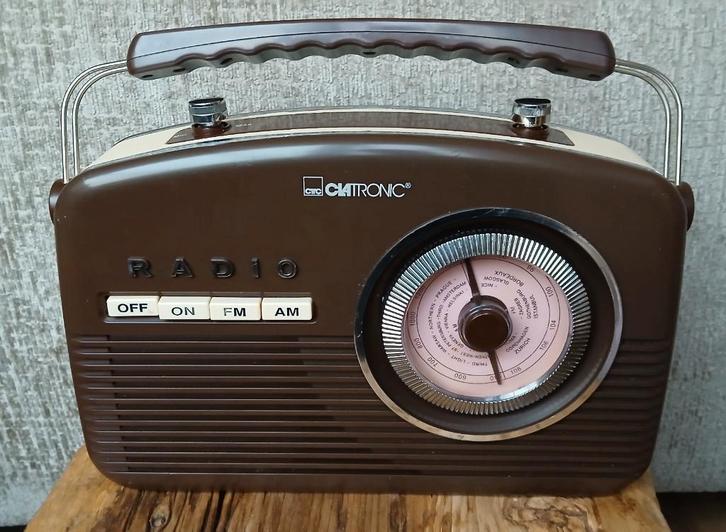 Clatronic TR825 - Radio, Audio, Tv en Foto, Radio's, Zo goed als nieuw, Ophalen of Verzenden
