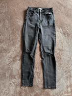 Pull&Bear Grijze Jeans W28, Kleding | Dames, Ophalen of Verzenden, Gedragen, Grijs, W28 - W29 (confectie 36)
