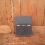 Post kranten bak rek grijs brocante lectuur Schaap Gemert, Ophalen of Verzenden, Gebruikt