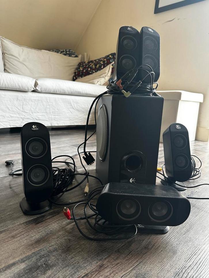 Logitech 5.1 Surround Sound Systeem, Audio, Tv en Foto, Luidsprekers, Zo goed als nieuw, Complete surroundset, Overige merken