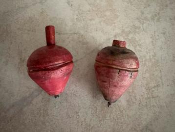 Vintage tollen trektollen houten tollen priktol stalen punt beschikbaar voor biedingen