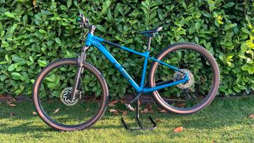 Te Koop nieuwe Cube Attention SLX MTB beschikbaar voor biedingen