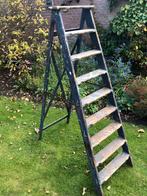 Houten trap retro vintage schilderstrap, Doe-het-zelf en Verbouw, Ladders en Trappen, Ophalen, Gebruikt, Trap, Minder dan 2 meter
