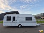 Tabbert Pantiga 550 TDL Finest Edtion, Caravans en Kamperen, Overige typen, Rondzit, Tabbert, Bedrijf