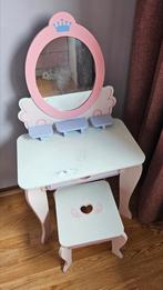 Kindermake-up tafel met kruk, Ophalen, Gebruikt, Tafel(s) en Stoel(en)