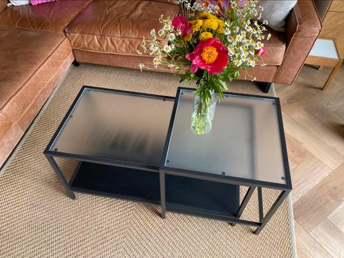Unieke variant van VITTSJÖ - Ikea, Huis en Inrichting, Tafels | Salontafels, Zo goed als nieuw, Minder dan 50 cm, 50 tot 100 cm