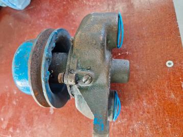 Zeldzame Sherwood D-05 waterpomp voor Chris-Craft GM350 en 3 beschikbaar voor biedingen