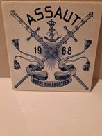 ASSAUT wandtegel 1968 / KORPS ADELBORSTEN, Ophalen of Verzenden, Landmacht, Nederland