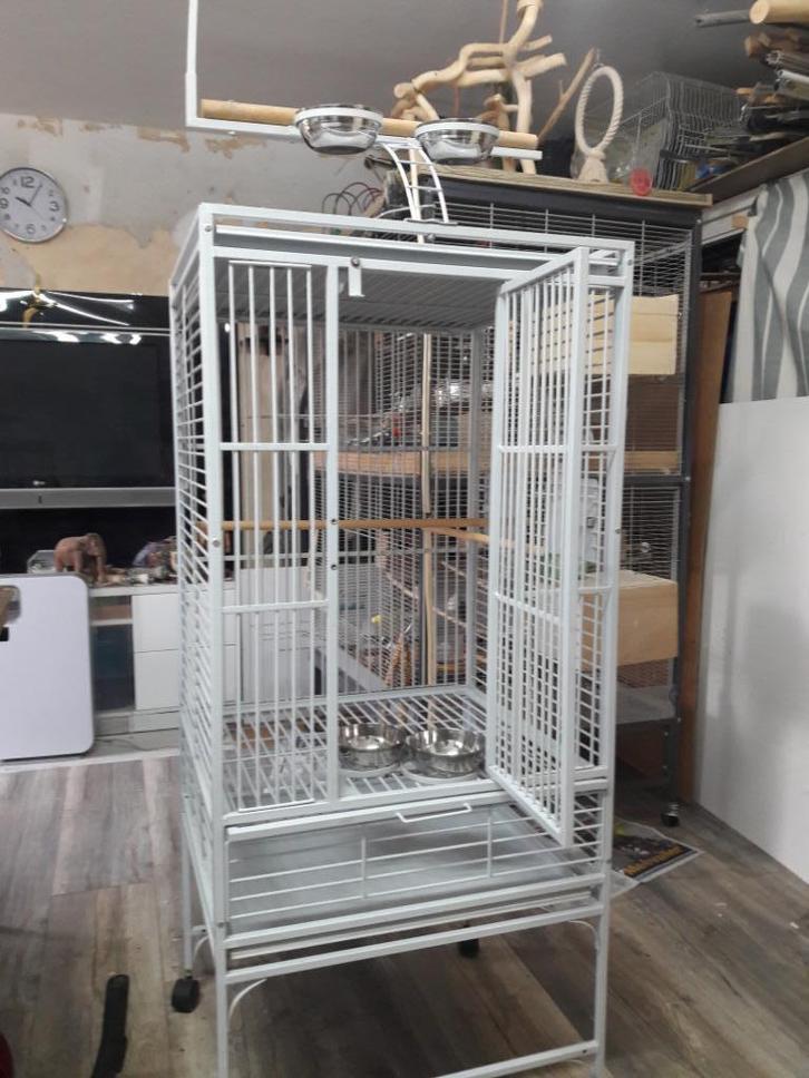 4 x groote Amazone vogel kooi, Dieren en Toebehoren, Vogels | Hokken en Kooien, Zo goed als nieuw, Vogelkooi, Metaal, Ophalen