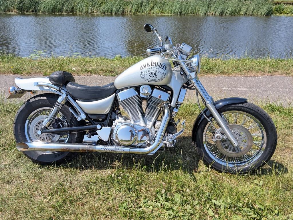 Suzuki Intruder 1400 VS, 17.000 mijl!, nieuwe banden + accu, Motoren, Motoren | Suzuki, Particulier, Chopper, Ophalen